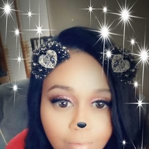 Meet your Posher, Anasia